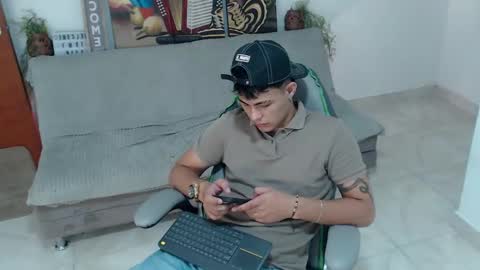 charken_sky_ online show from January 21, 7:49 am