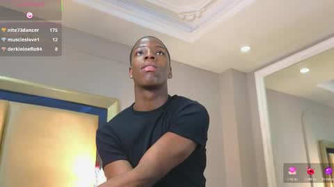 charlesbrown_ online show from May 14, 6:28 pm