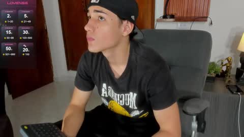 charley_morgan online show from February 6, 8:02 pm