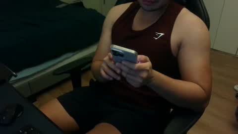 charliekkw online show from December 4, 3:26 am