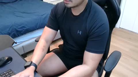 charliekkw online show from December 29, 8:48 pm