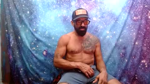 Snapshot of charlieprospect chatting on October 24, 2:02 am Charlie  Prospect online show from October 24, 2:02 am