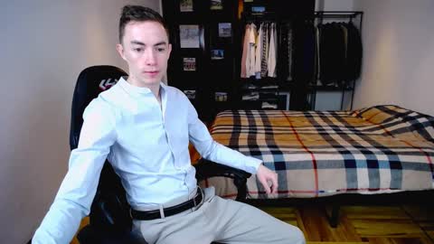 carlos reyes online show from March 11, 8:41 am