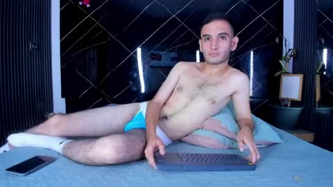 charlizee_23 online show from May 17, 12:12 pm