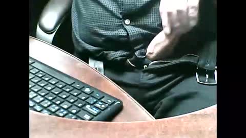 charmeur2672 online show from December 1, 11:35 am