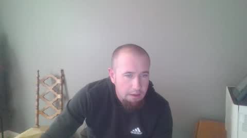 chasteBoy online show from April 3, 8:27 pm