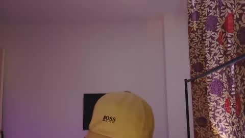 chavbussy online show from October 26, 3:36 pm