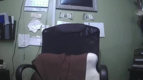 cheekers073163937 online show from May 22, 3:00 am