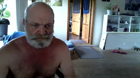 chefben666 online show from May 11, 9:11 am