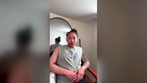 chiefkiet1 online show from May 16, 12:47 pm