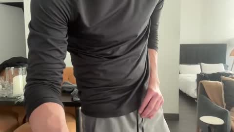 ChiGuy841 online show from December 21, 9:04 pm