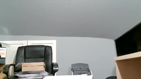 chili16101 online show from February 17, 1:04 am