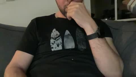 chris13abcd online show from December 28, 12:26 am