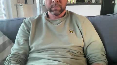 chris13abcd online show from March 5, 8:21 am