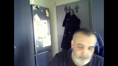 Chris online show from June 6, 11:49 am