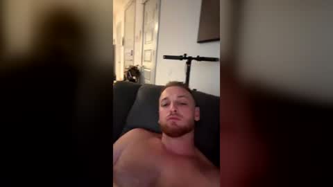 chris4444711707 online show from November 6, 10:08 am