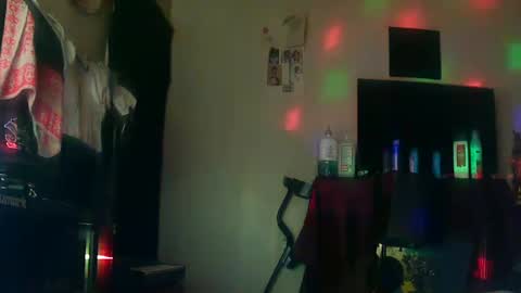 Chris online show from September 9, 11:10 am