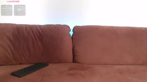 chris_19rown online show from October 24, 7:04 pm