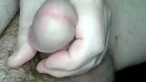 chris_loves_to_please online show from January 28, 5:11 am