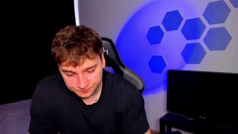 Chris Tyson online show from March 15, 10:12 am