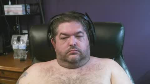 Chris online show from May 20, 4:08 am