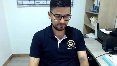 Snapshot of chrisgrey96 chatting on October 15, 8:11 am Christian Grey online show from October 15, 8:11 am