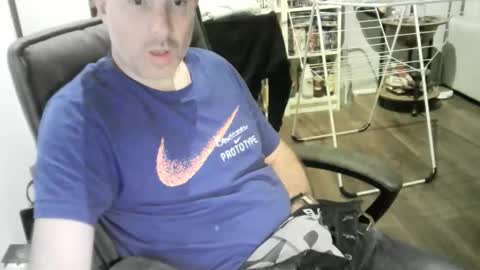 chrisprngr online show from March 22, 9:53 pm