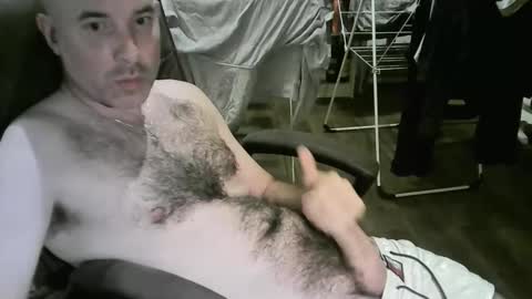 chrisprngr online show from September 28, 8:29 pm