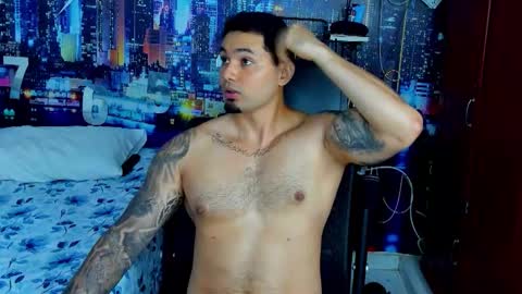 Snapshot of chriss_stewart2 chatting on October 3, 2:27 am Chriss Stewart online show from October 3, 2:27 am