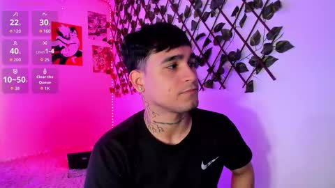 Christian Wang online show from January 12, 6:34 pm