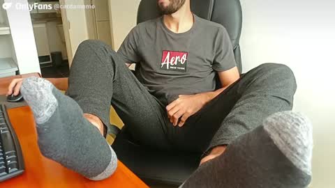 Snapshot of chrissmithin5 chatting on January 17, 4:04 pm Cardamomo online show from January 17, 4:04 pm