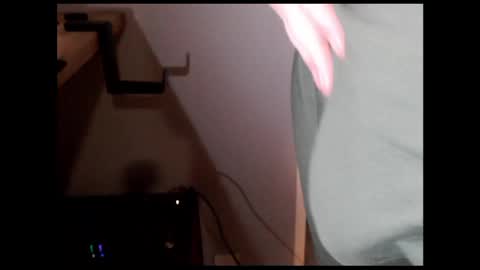 Chris online show from January 19, 6:43 pm