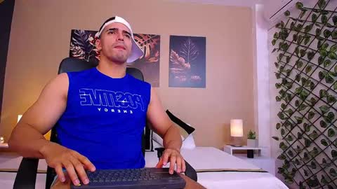 Christopher Black online show from December 3, 1:28 pm