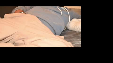 Chrissua online show from March 28, 12:22 am