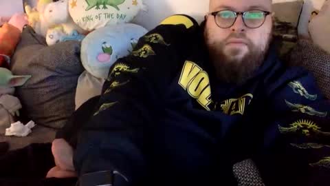 Chris online show from January 7, 11:04 am