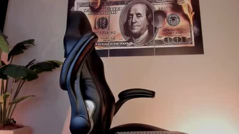 chrizmacgregor online show from January 15, 12:47 am