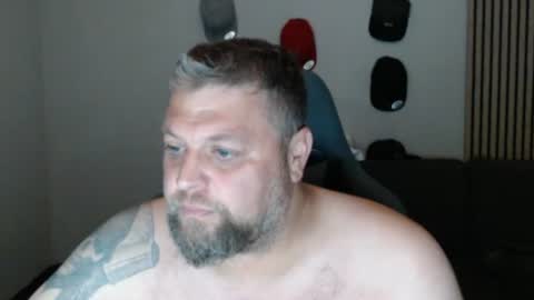 Chrizz online show from June 18, 10:48 pm