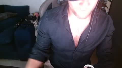 chrjoh22 online show from July 18, 3:24 am