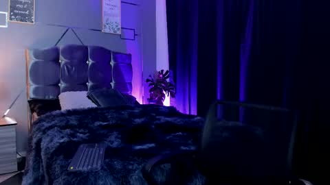 Snapshot of chrristopher77 chatting on October 15, 1:52 pm chrristopher77 online show from October 15, 1:52 pm