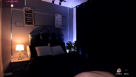 Snapshot of chrristopher77 chatting on September 13, 8:21 pm chrristopher77 online show from September 13, 8:21 pm