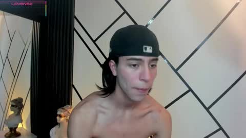 Snapshot of chrristopher77 chatting on September 15, 4:19 pm chrristopher77 online show from September 15, 4:19 pm