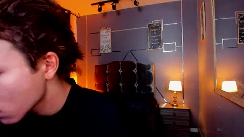 Snapshot of chrristopher77 chatting on October 13, 1:50 pm chrristopher77 online show from October 13, 1:50 pm