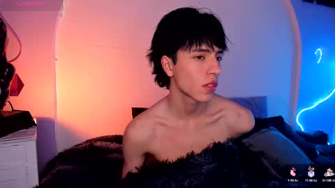 Snapshot of chrristopher77 chatting on September 23, 3:39 am chrristopher77 online show from September 23, 3:39 am