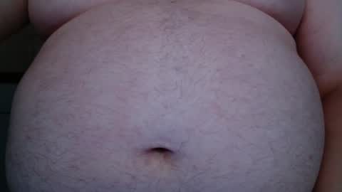 Snapshot of chubbyjam27 chatting on January 4, 2:25 pm chubbyjam27 online show from January 4, 2:25 pm