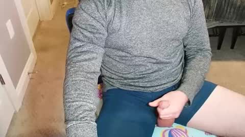 Snapshot of chuck0781 chatting on January 16, 6:03 am chuck online show from January 16, 6:03 am