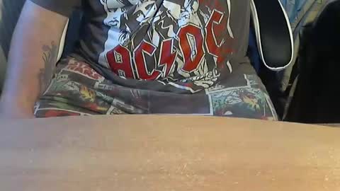 chunkisgreat online show from September 13, 6:09 pm