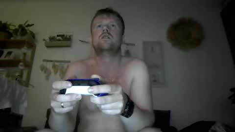 ciasnsyrize1996 online show from September 18, 9:17 pm