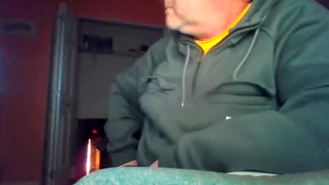 cicerofreak online show from December 15, 3:56 am