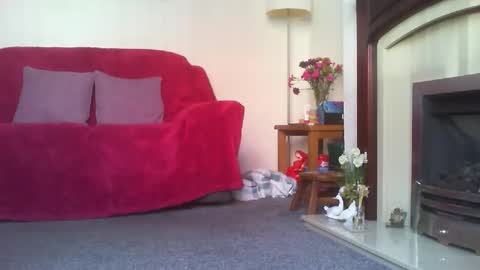 Snapshot of cineman22 chatting on October 25, 12:51 pm Cineman22 online show from October 25, 12:51 pm