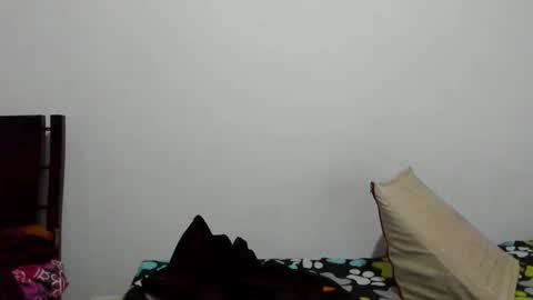 cirosky_elchicopolla online show from January 7, 3:55 am